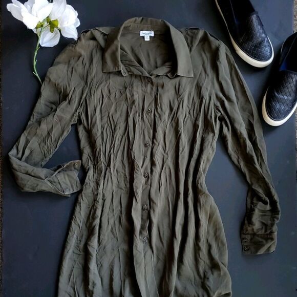 Anthropologie Army Green Button Down - Picture 1 of 10